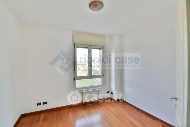 Toad - Four-Room Apartment with Balconies in Mariano Comense