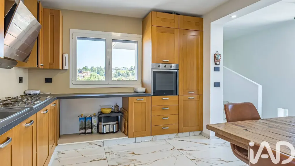 Cuisine - Luxury Penthouse with Terraces in Cantù