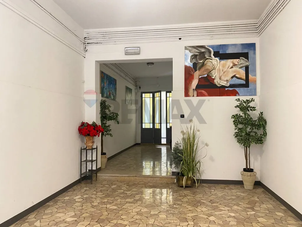 Hallway - Studio Apartment with Terrace in Ferrara Centre