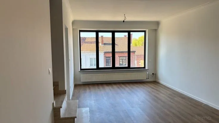 Pièces - Appartement Rénové avec Terrasse à Hasselt