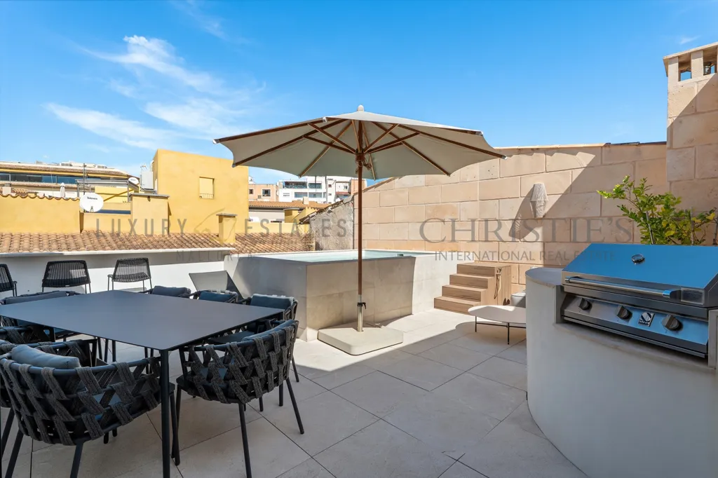 Terrasse - Townhouse with Rooftop Pool in Palma