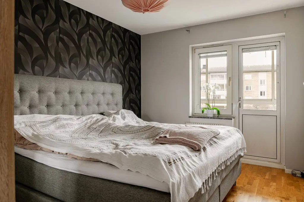 Chambres - Renovated Two-Bedroom with Glazed Balcony in Simrishamn