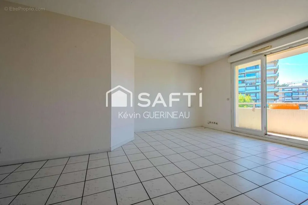 Toad - T3 Apartment with Balcony in Blanquefort
