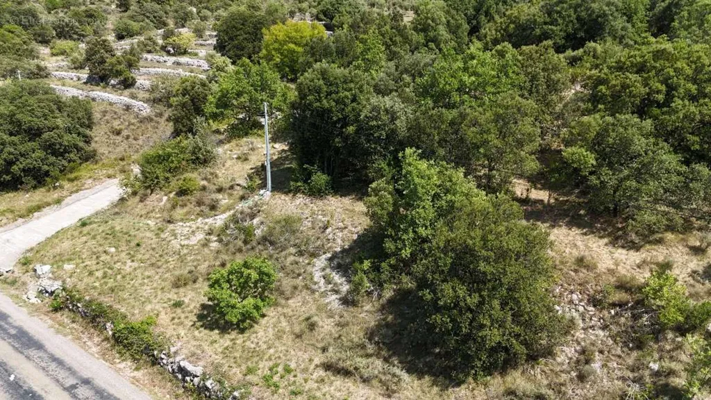 Õhuvaade - Buildable Land with View in Saint Maurice d'Ibie