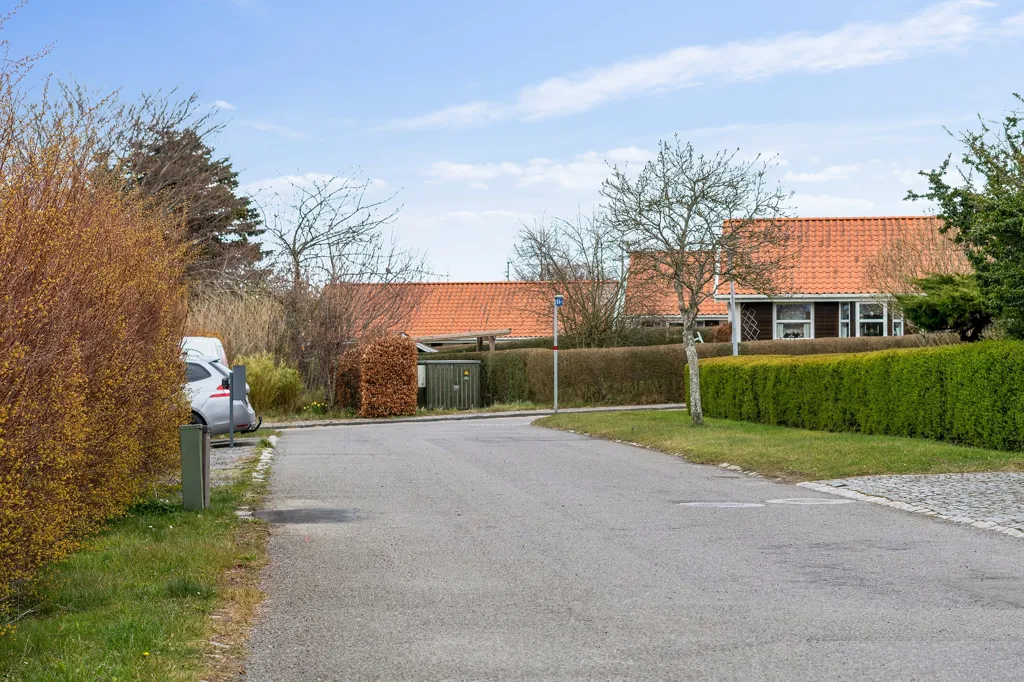 Välivaade - Year-Round Plot with 5G Coverage in Svaneke