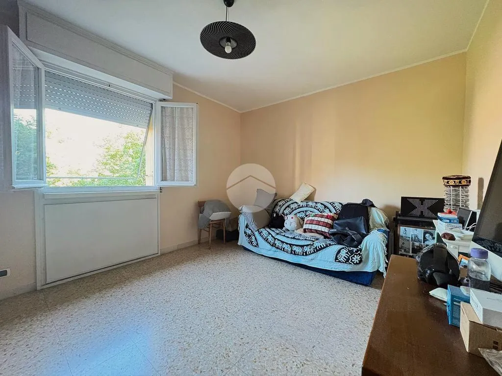 Chambres - Four-Bedroom Apartment with Balcony in Florence