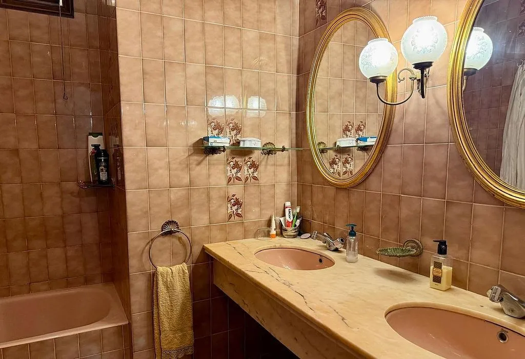 Salles de bain - Luxury House with South Orientation in Alpicat