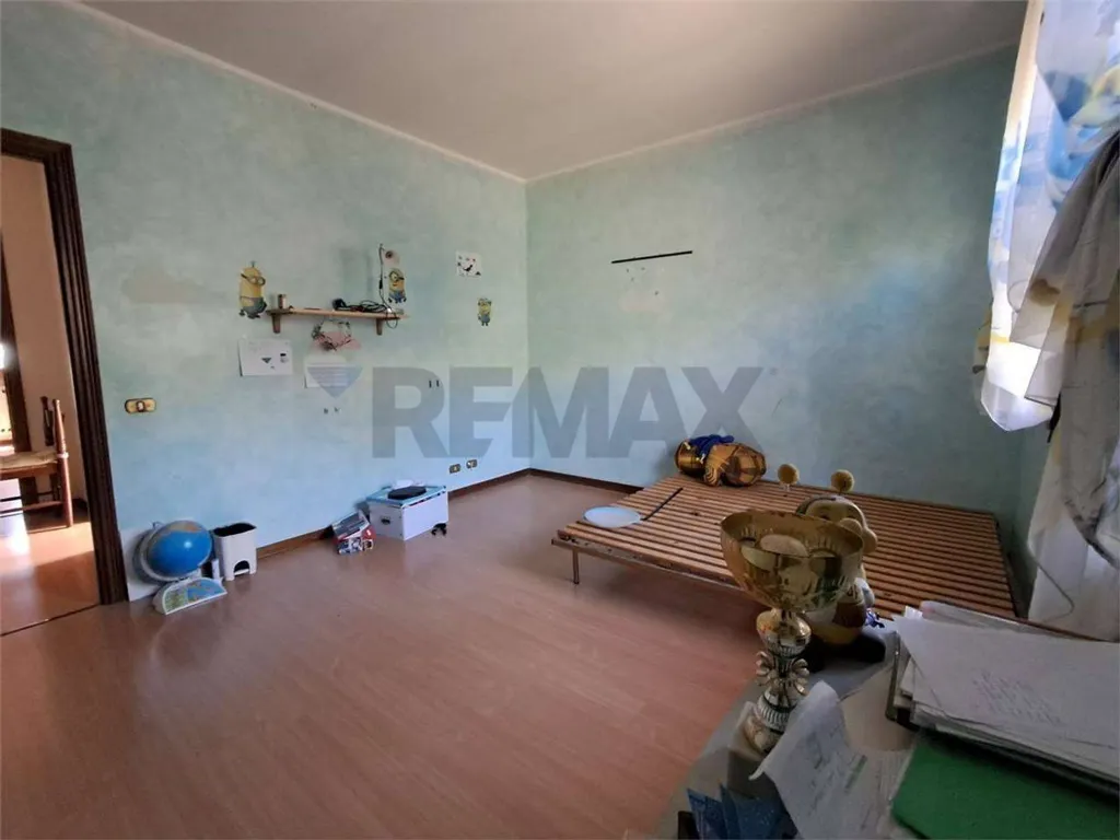 Magamistoad - Villa with Terrace in Serravalle