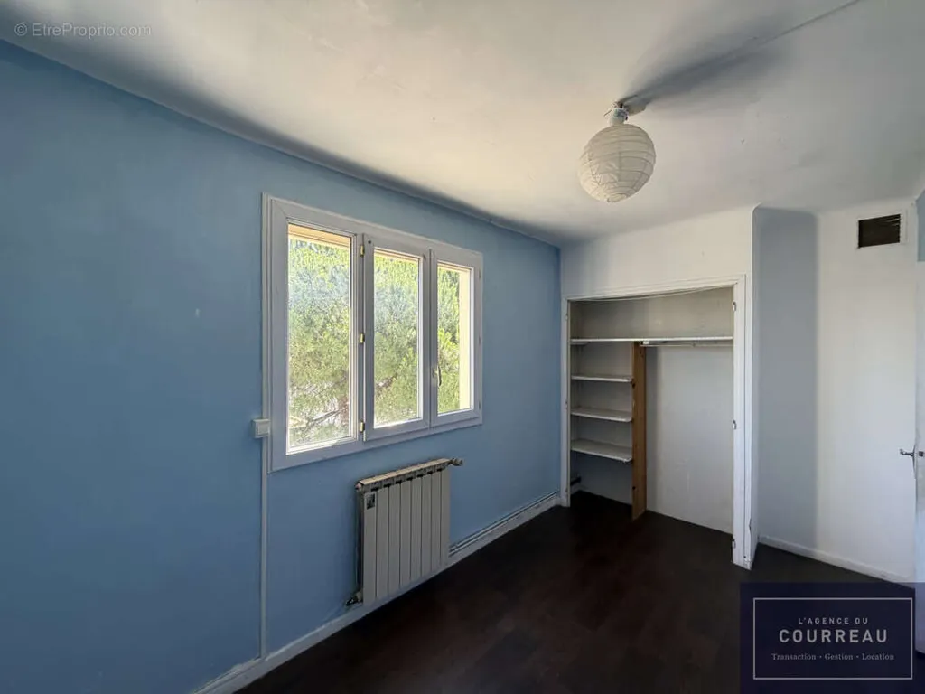 Pièces - Appartement T3 avec terrasse à Arceaux