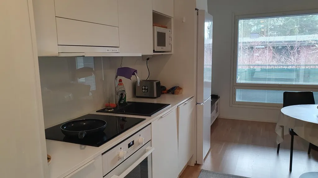 Köök - Modern End-Terrace Flat with Sauna in Tikkurila