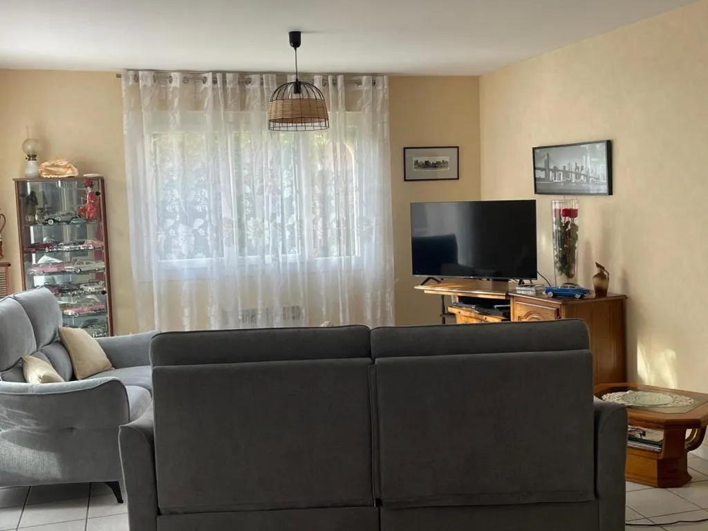 Séjour - Villa T4 avec Jardin à Villeneuve-Tolosane