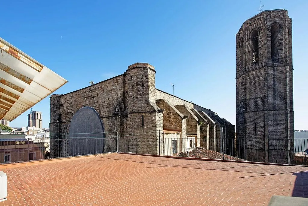 Terrass - Luxury Apartment with Courtyard in Gothic Quarter
