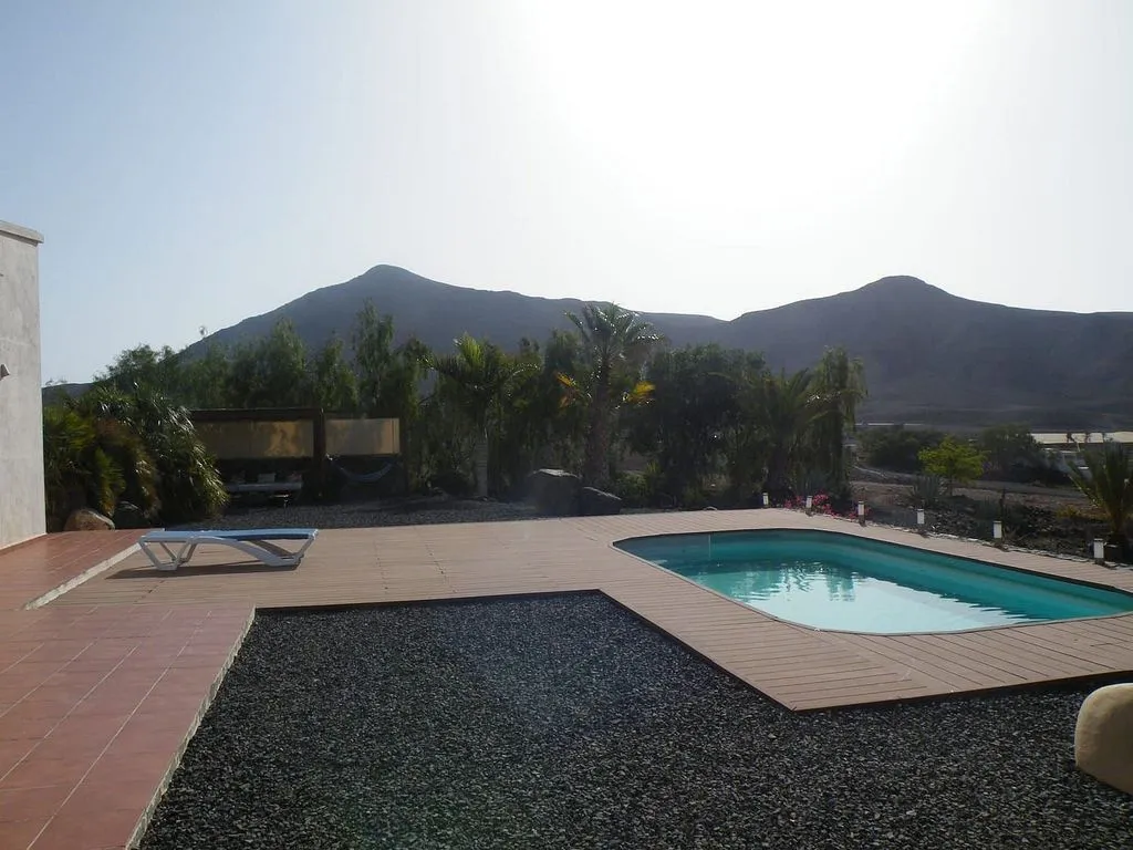 Bassein - Chalet with Pool in Tuineje