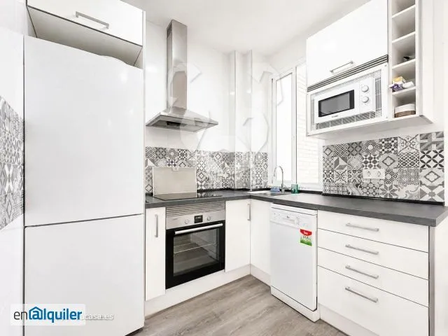 Köök - Reformed Flat with Balcony in Retiro