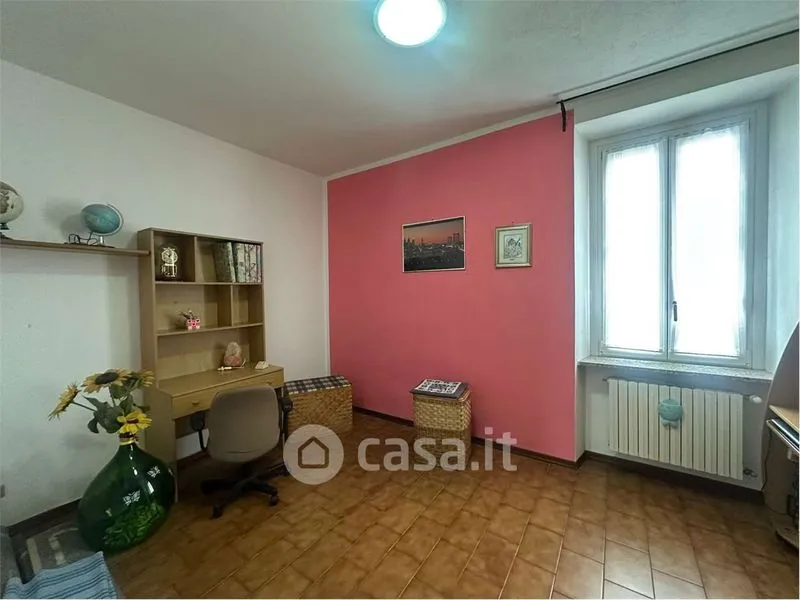 Bureau - Triplex House with Garden in Bardello
