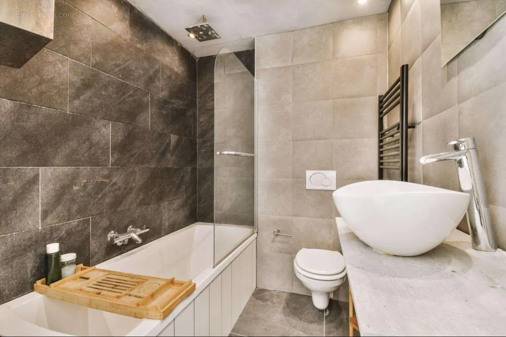 Salles de bain - Appartement avec Terrasse et Rooftop à Beausoleil