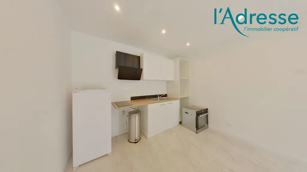 Cucina - Duplex Apartment with Garden in Noisy-le-Grand