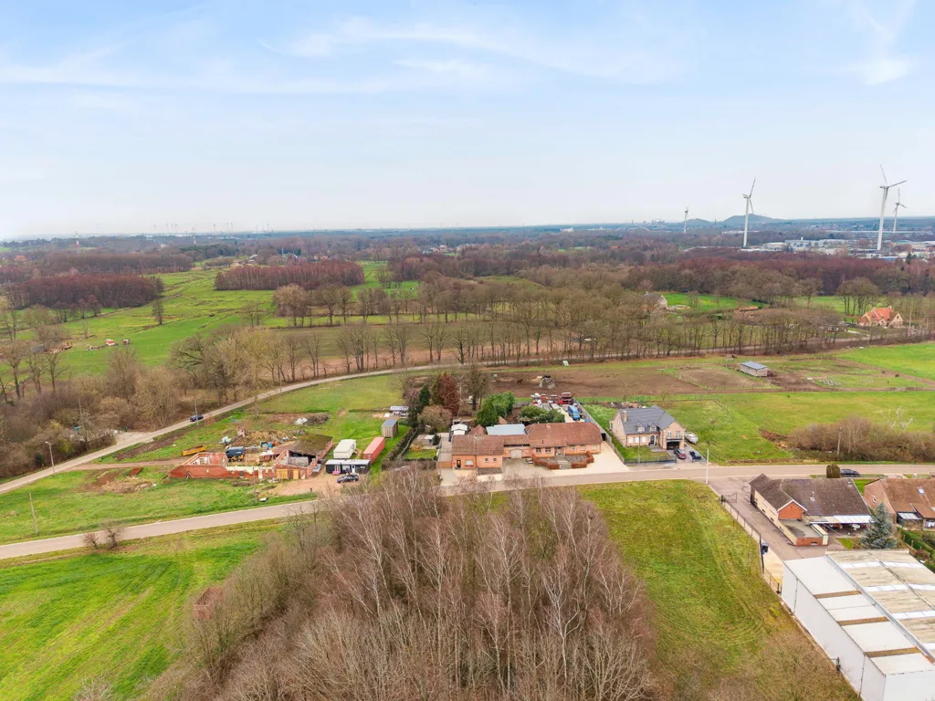Õhuvaade - Half-Open Building with Large Garden in Lummen