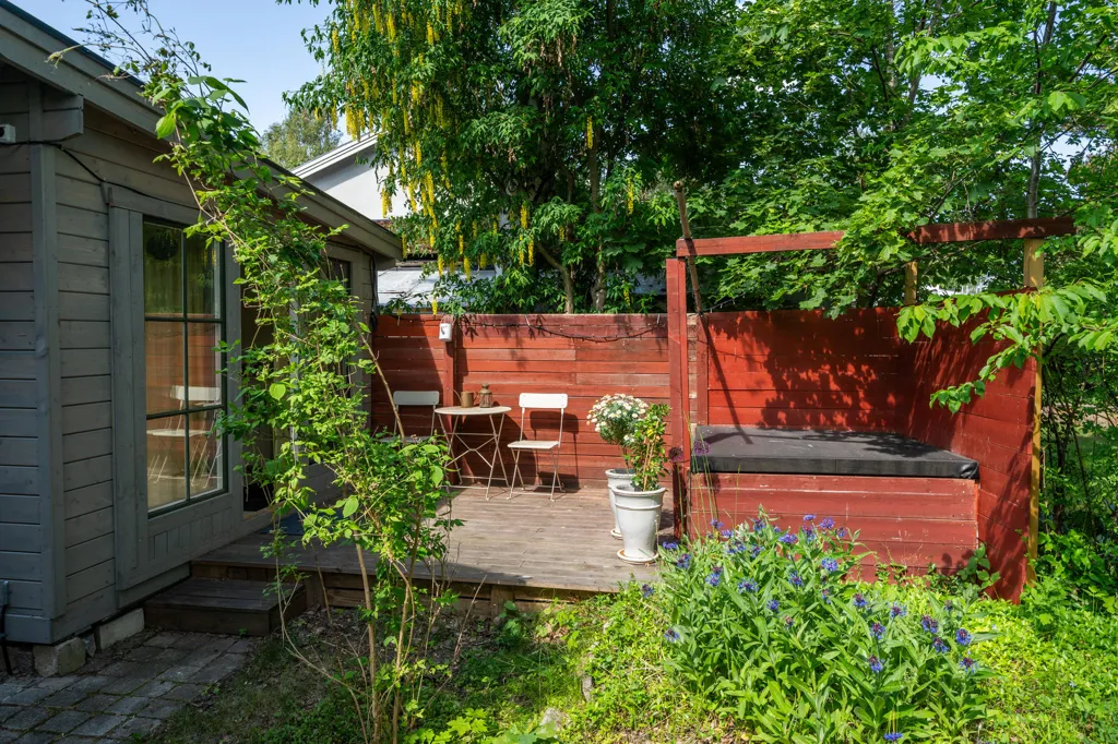 Giardino - Charming 1940s Villa with Garden in Sundby