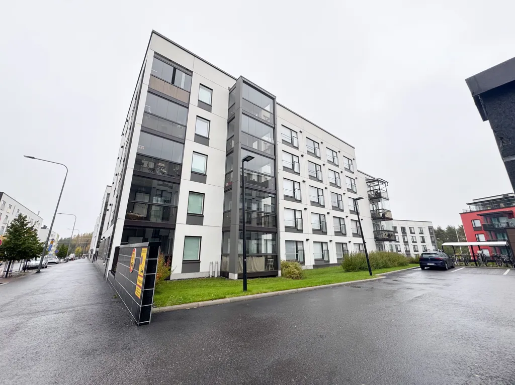Välivaade - Studio Apartment with Glazed Balcony in Hervanta