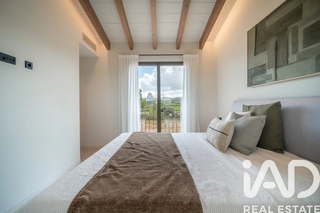 Bedrooms - Contemporary Chalet with Pool in Sineu