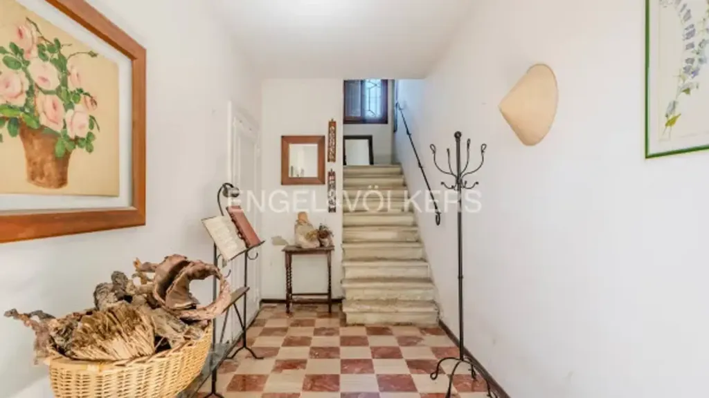 Esik - Terraced Villa with Private Garden in Treviso