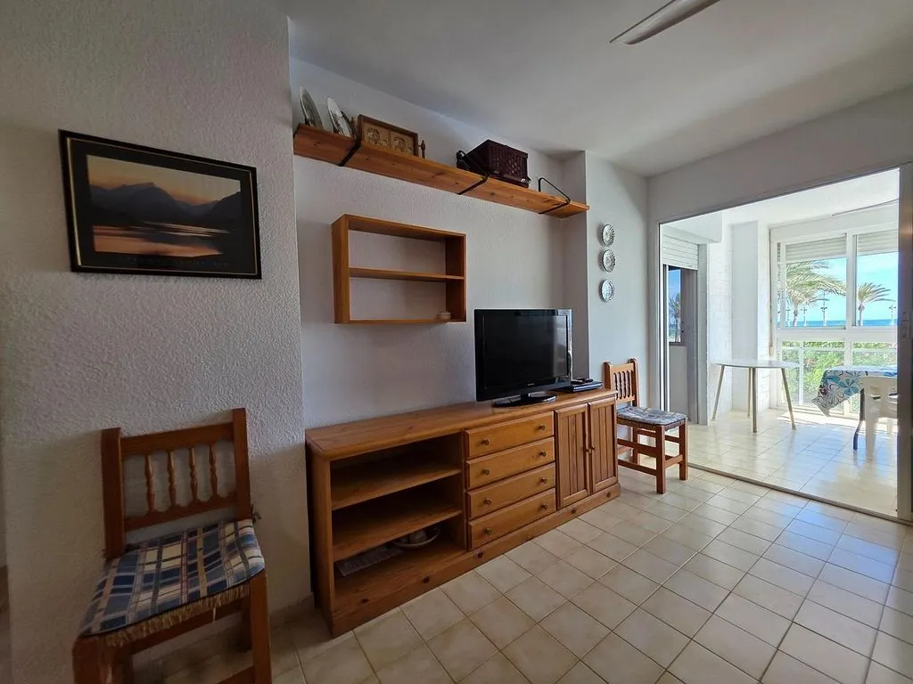 Living Room - Luxury Seafront Apartment in Alicante