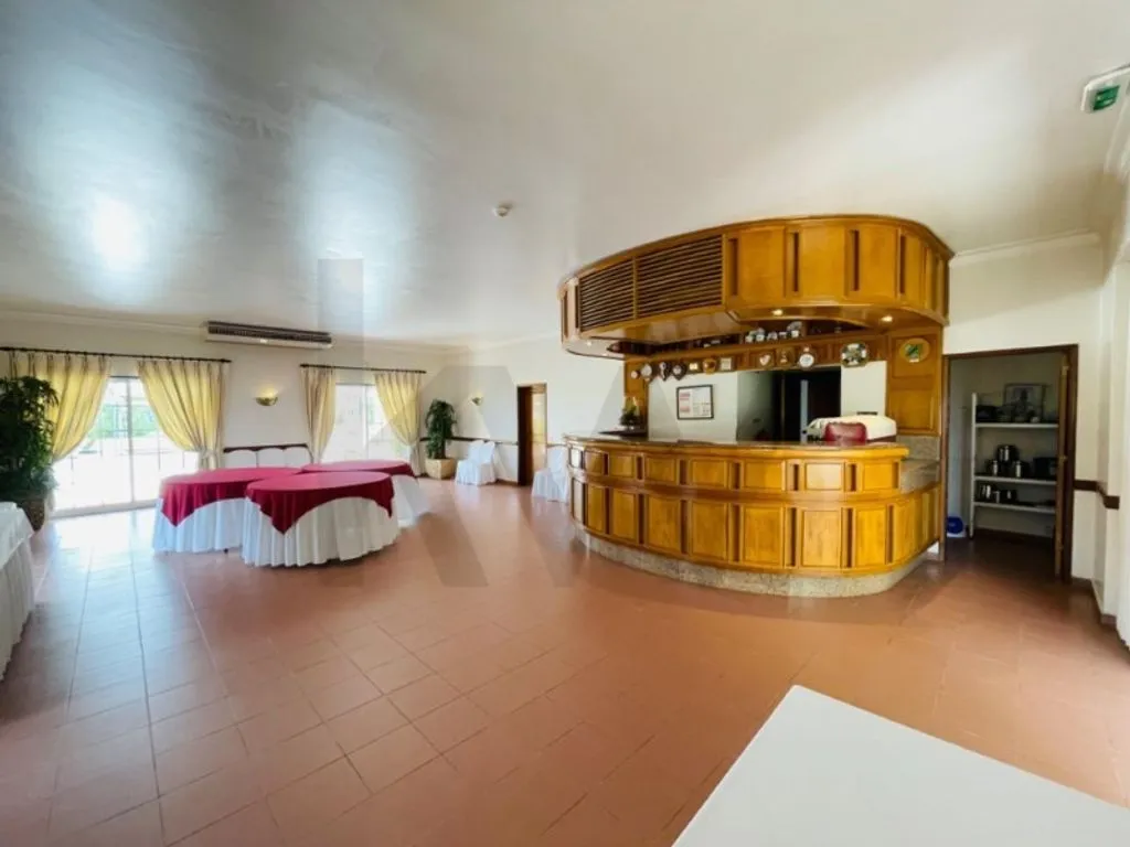 Elutuba - Luxury Event House with Vineyard in Tomar
