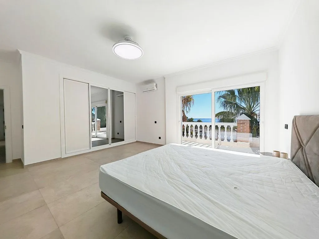 Chambres - 9-Bedroom Chalet with Pool in La Capellania