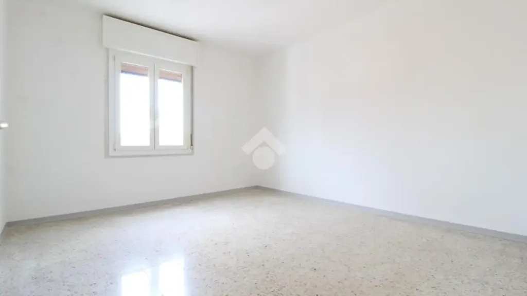Toad - 3-Bedroom Apartment with Balcony in Sassuolo
