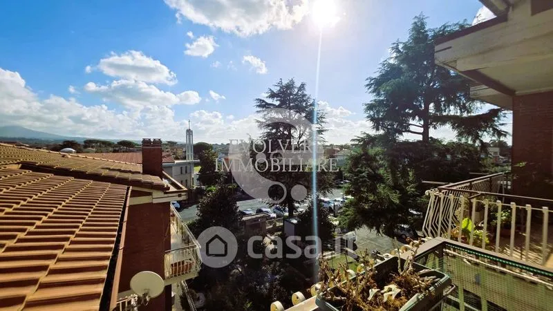 Balcon - Three-Bedroom Apartment with Balcony in Rome
