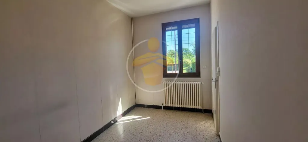 Entrée - Maison avec Jardin et Véranda à Sinceny
