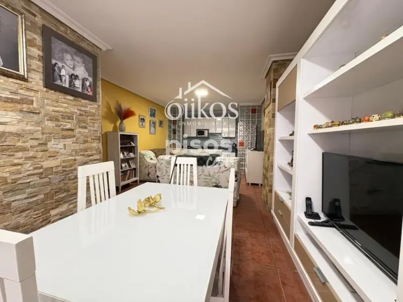 Salle à manger - Ground Floor Flat with Independent Entry in Barrio Blanco