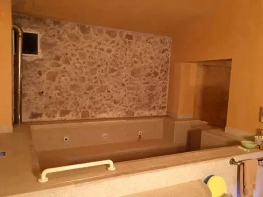 Vannitoad - Luxury Villa with Pool in Lecce nei Marsi