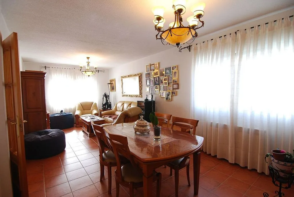 Salle à manger - Chalet with Pool in Navas del Rey