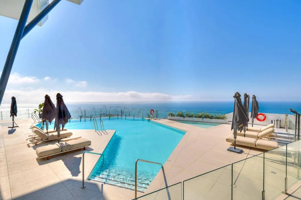 Piscine - Luxury Apartment with Sea View in Fuengirola