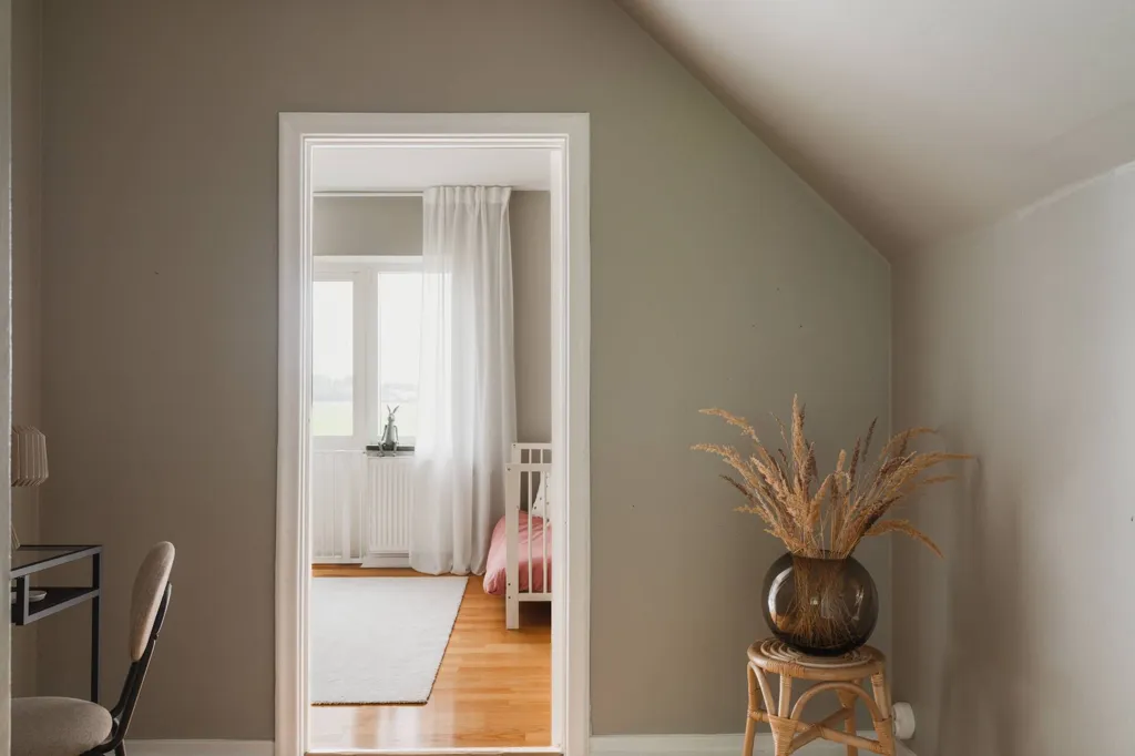 Esik - Villa with Renovation Potential in Lilla Beddinge