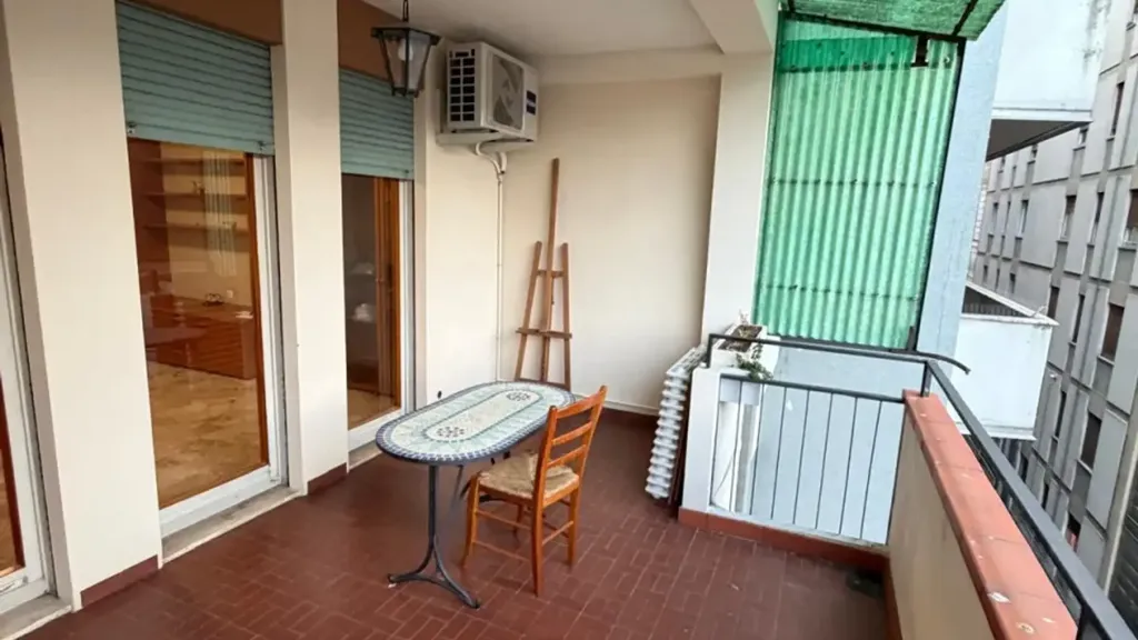 Balcon - Quadrilocale with Balcony and Terrace in Schio
