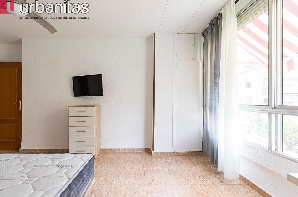 Chambres - Furnished Flat with Terrace in Vistabella