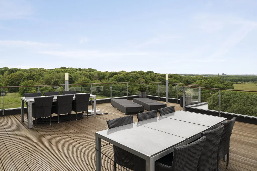 Terrasse - Apartment with Balcony in Aarhus N