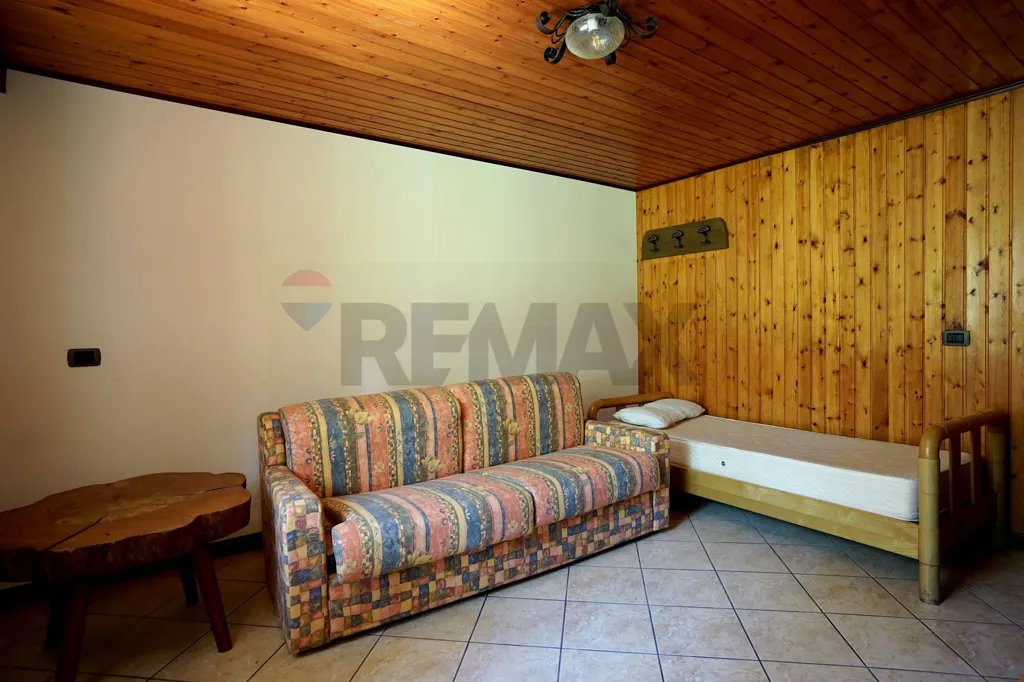 Chambres - Rustic Ground Floor Apartment with Garden in Valsesia