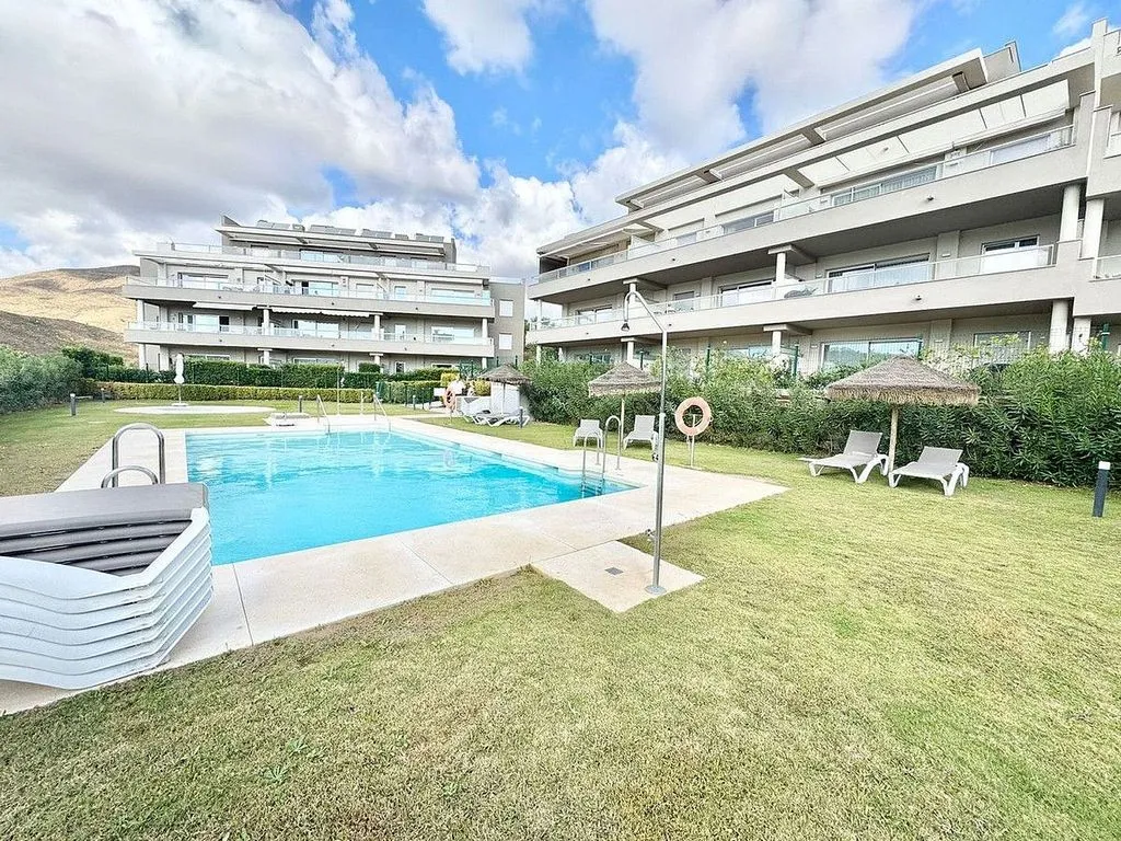 Piscine - Penthouse with Pool in La Cala Golf
