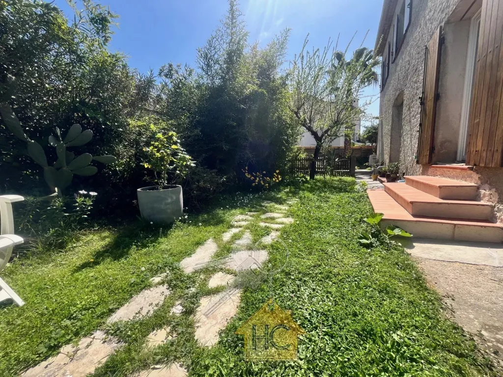 Jardin - Maison avec Piscine et Jardin à Cannes La Bocca