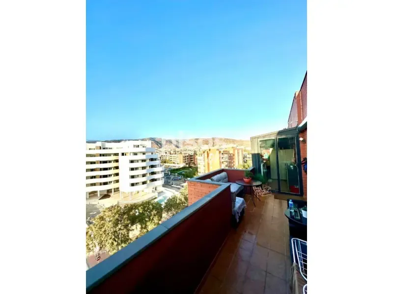 Rõdu - Penthouse with Large Terrace in Roquetas de Mar