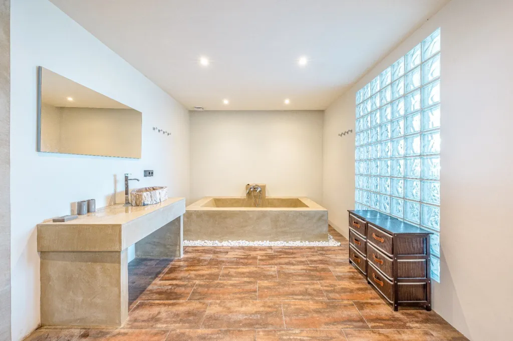 Salles de bain - Modern Villa with Infinity Pool in Altea Hills