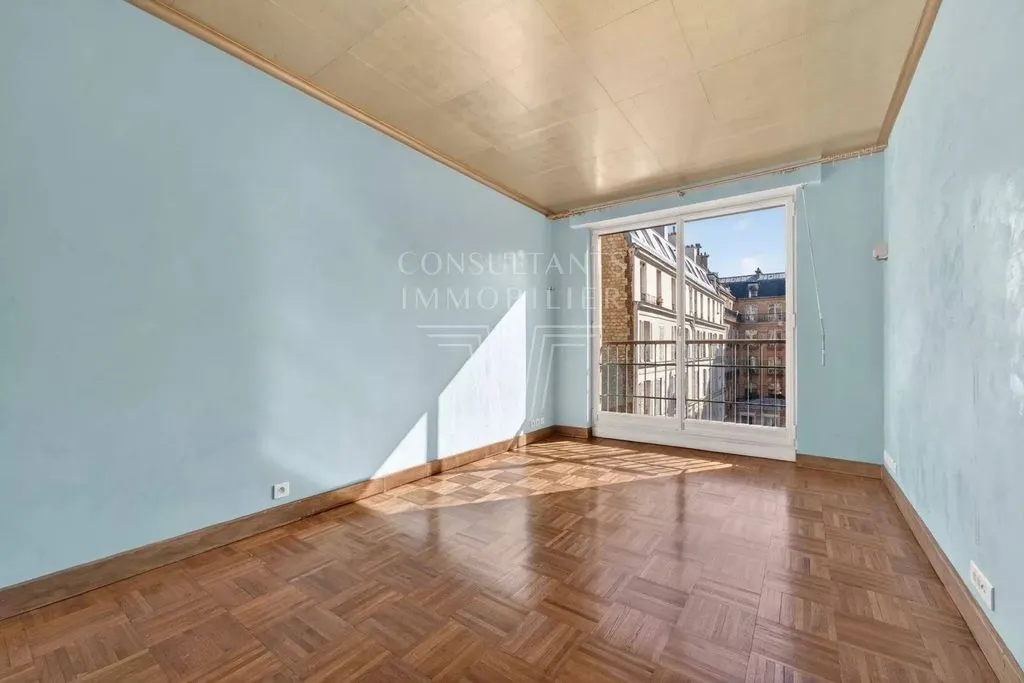 Toad - 1 Bedroom Flat with Balcony in Paris XVI