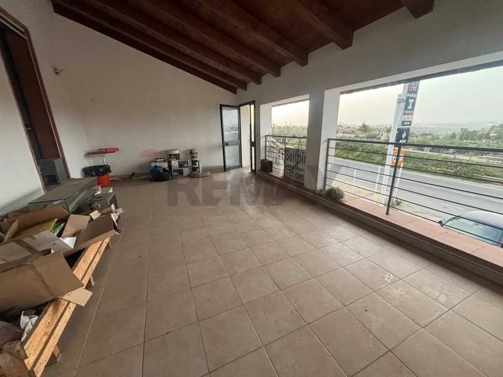 Terrass - Bar Tabacchi with Frontage in Comiso
