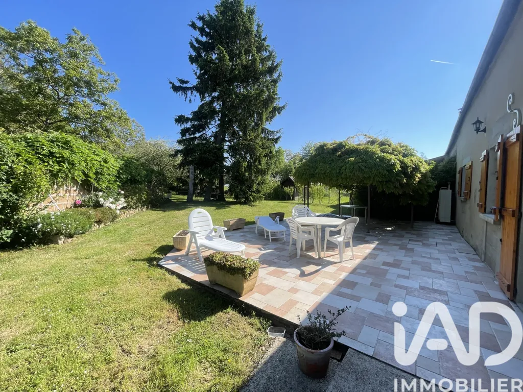 Aed - Charming Maison with Terraces near Sens