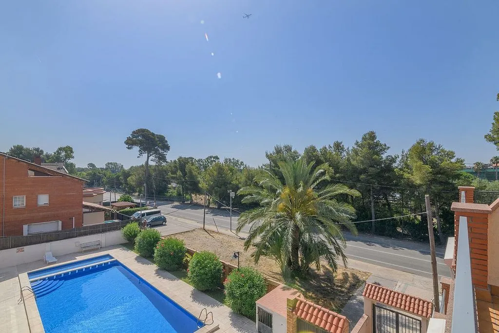 Piscine - Chalet with Pool and Terrace in Bellamar