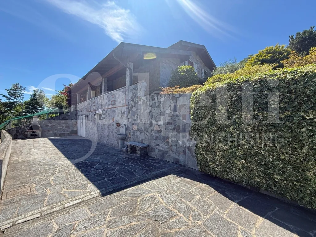 Esterno - Panoramic Villa with Garden in Asso (CO)